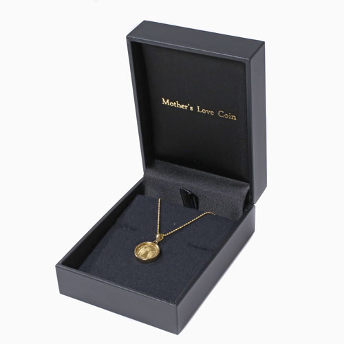 純金 1/30 ミーチョとミーチャ＆エリザベス二世 コインペンダント 18金 両面ガラス付　4838-MS23