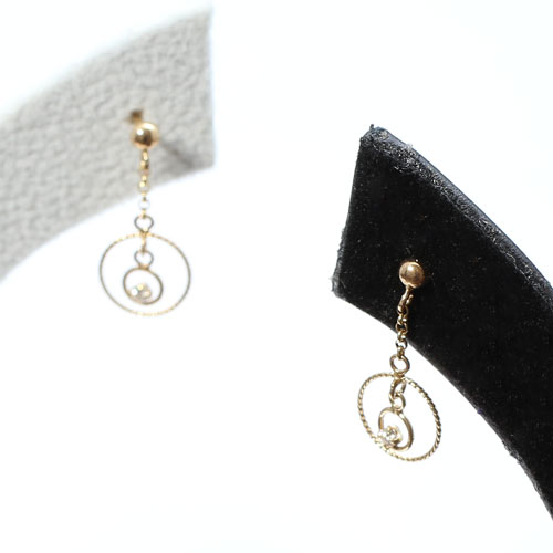 10金 ピアス ダイヤモンド 0.01ct K10YG キャッチ式　5008-YG15