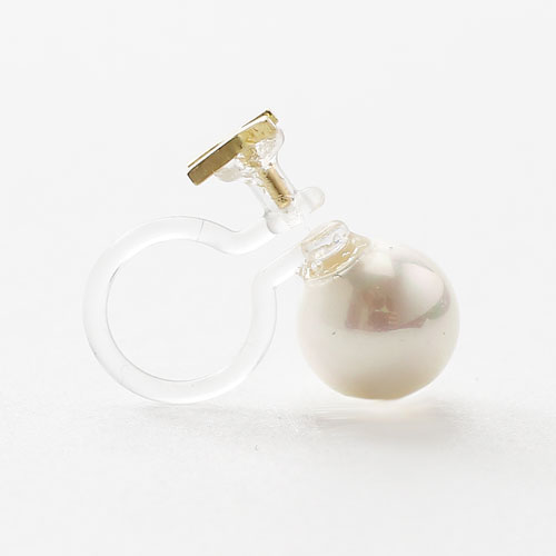 18金 イニシャル K インビジブル 片耳 イヤリング 6mm珠 貝パール 挟み込み式　5360-EG16