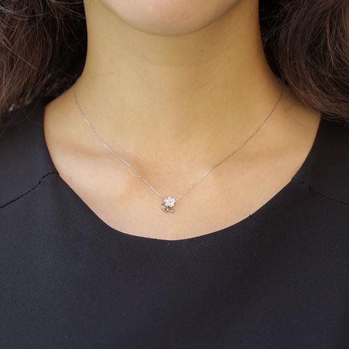 日本製 10金ホワイトゴールド 天然石 ペリドット ブルートパーズ フラワー ペンダント 5407-PG17