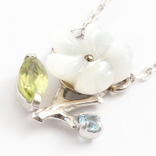 日本製 10金ホワイトゴールド 天然石 ペリドット ブルートパーズ フラワー ペンダント 5407-PG17