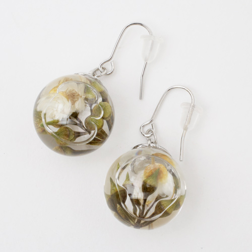 送料無料】【日本製】ハーバリウム ピアス グリーン系 プリザーブド