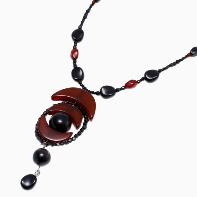 【アヴェ・カプリース】AVE CAPRICE ネックレス レッド＆ブラック Yデザイン 6004-AV23