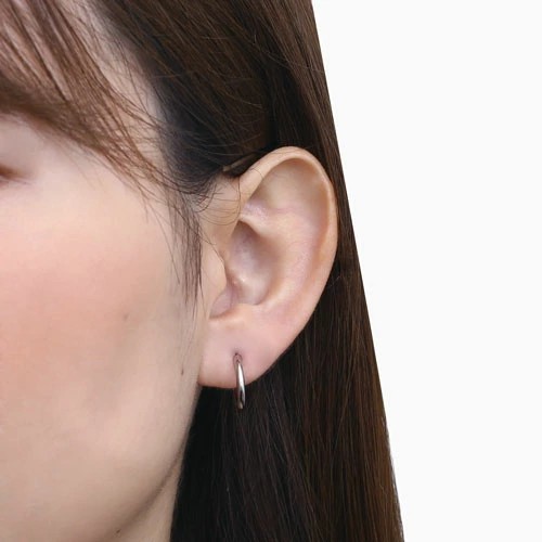 pt900ピアス　フープ　2×21mm プラチナ pt900ピアス フープ 2×21mm プラチナ