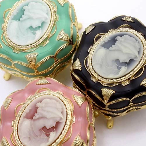 【送料無料】アメリカ SPRENDID ミニジュエリーケース オルゴール ジュエリーボックス/宝石箱 /ジュエリーケース カメオ/CAMEO アクセサリー 小物入れ フラワー ピンク ブラック グリーン 可愛い 収納 インテリア 贈り物 プレゼント 癒し アンティーク調 6280-JC25