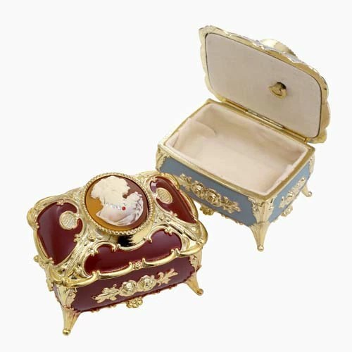 【送料無料】アメリカ SPRENDID ジュエリーケース オルゴール ジュエリーボックス/宝石箱 /ジュエリーケース カメオ/CAMEO アクセサリー 小物入れ スクエア型 ワインレッド ブルー 可愛い 収納 インテリア 贈り物 プレゼント 癒し アンティーク調 6283-JC25
