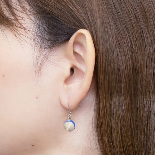 ピアス 樹脂ピアス 和風ピアス フック 昔あそび 駒 こま回し コマ