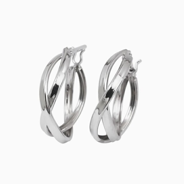 K10WG K18WGホワイトゴールド ピアス　ひねりフープ K10WG K18WGホワイトゴールド ピアス ひねりフープ k10WG ピアス K10WG