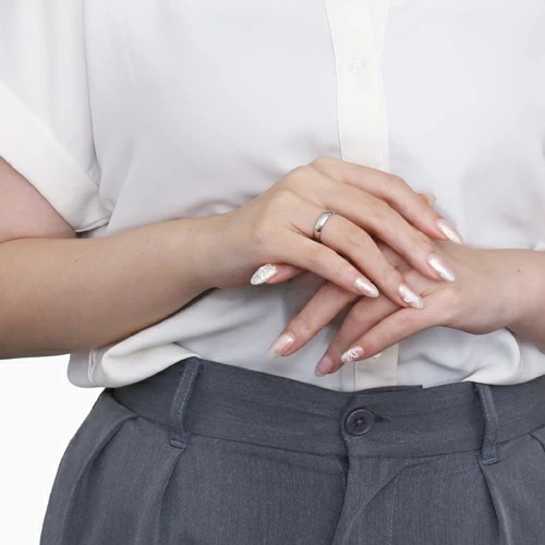 新品　Pt900 プラチナ　ありがたい　般若心経　ユニークなお守りリング平打 12号以外は受注生産品】【イタリア製】プラチナ900 Pt900 般若心