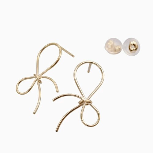 送料無料】10金 K10 10k ゴールド GOLD ピアス 地金 リボン リボン