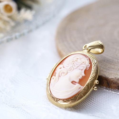 送料無料】【イタリア製】ITALY カメオ/CAMEO/シェルカメオ Pendant  