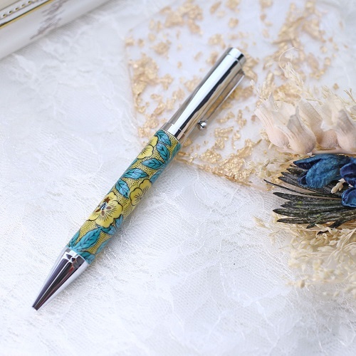 九谷焼 ボールペン <北陸伝統工芸> 梅菊 7108-SK23
