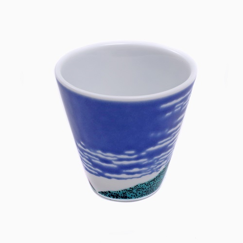 【日本製】九谷焼 縁起猪口（ぐい飲み）北陸伝統工芸 赤富士 7180-SK23