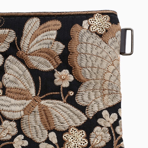 【日本製】インド刺繍リボン 手作りポーチ (黒蝶) 7195-LL24