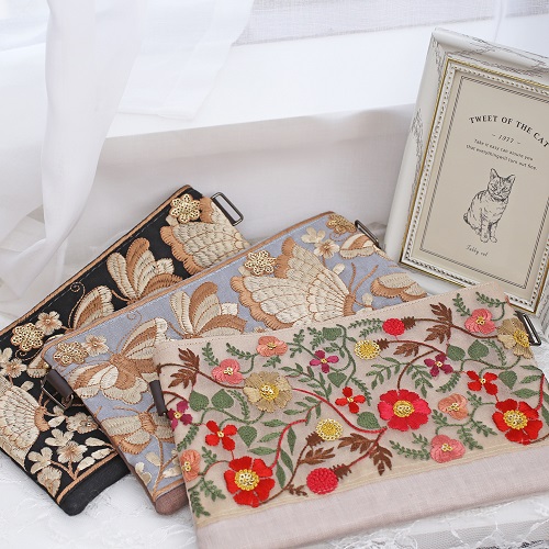 【日本製】インド刺繍リボン 手作りポーチ (おとぎの花) 7197-LL24