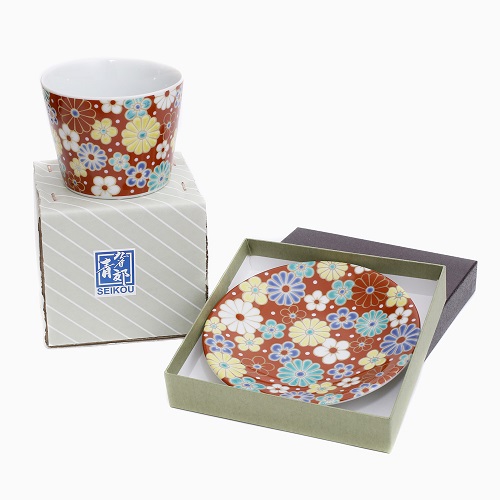 【日本製】九谷焼 北陸伝統工芸 縁起小皿＆カップ セット 梅 7207-SK24