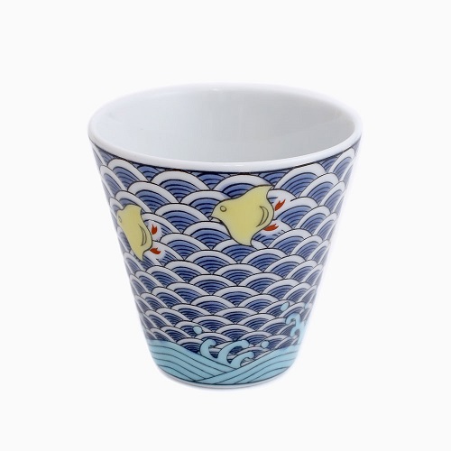 九谷焼 縁起猪口（ぐい飲み ）北陸伝統工芸 <千鳥> 7232-SK24
