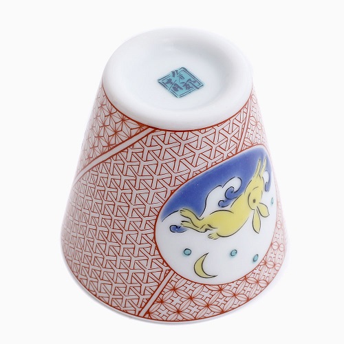 九谷焼 縁起猪口（ぐい飲み ）北陸伝統工芸 <うさぎ> 7234-SK24