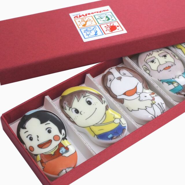 【送料別】九谷焼 アルプスの少女ハイジ/ハイジ/Haiji/Heidi 陶器/磁器/陶磁器 食器/和食器 色絵 箸/箸置き/箸置5個セット 食卓/食卓小物/雑貨/日用品 記念日/お祝い/結婚式 ギフト/プレゼント/贈り物 人気 かわいい/可愛い/お洒落/オシャレ プレゼント包装 7268-SK24