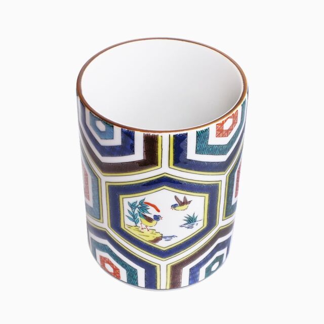 大日本九谷焼製 日本の伝統工芸品【九谷焼】 12号飾皿 金箔彩群鶴 皿立付 北村隆