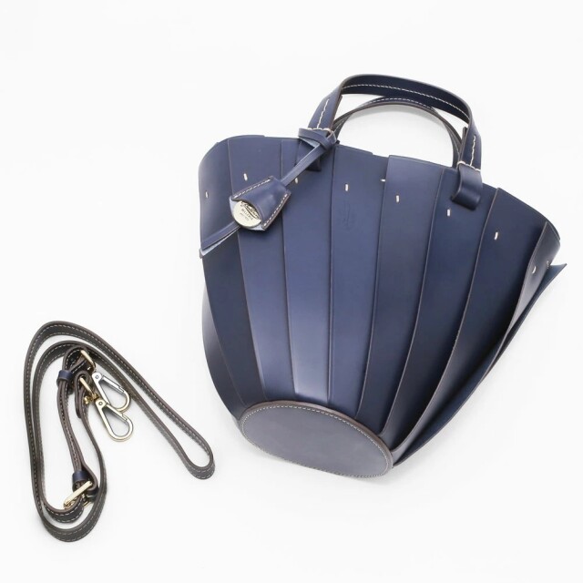 【送料無料】イタリア製/ITALY ボルドリーニ・セレリア/BOLDRINI SELLERIA 鞄/かばん/カバン/バッグ/BAG/トートバッグ/ショルダーバッグ レザー/カーフレザー/牛革 オシャレ/お洒落 OLIVA/OLIVE/オリーブ NOTTE/NAVY/ネイビー ミディアム レディース 高級 7320-IT25