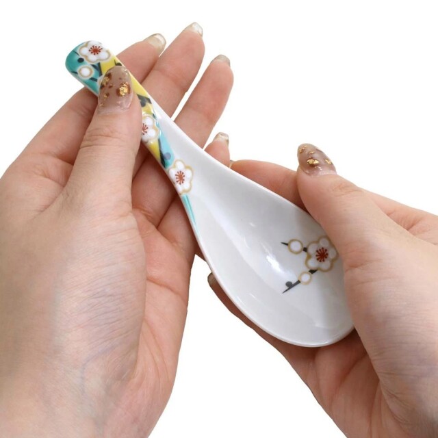 送料無料】日本製 九谷焼/久谷五彩/北陸伝統工芸/ れんげ/ 可愛い