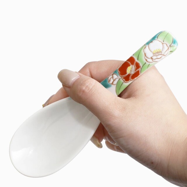 送料無料】日本製 九谷焼/久谷五彩/北陸伝統工芸/ れんげ/ 可愛い
