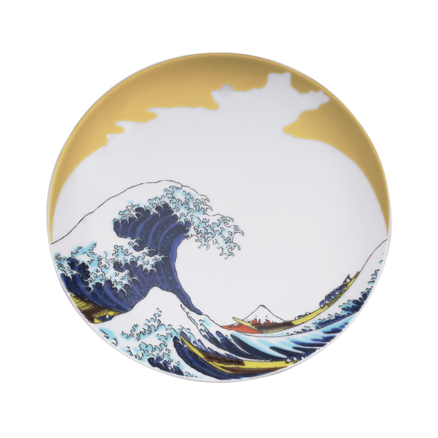【送料無料】日本製 九谷焼 九谷五彩 磁気 陶器 陶磁器 皿 お皿 プレート デザートプレート 6号皿 19.2cm 北斎 波 青風窯 青郊窯 華やか 鮮やか お洒落 オシャレ お祝い 記念日 7486-SK25
