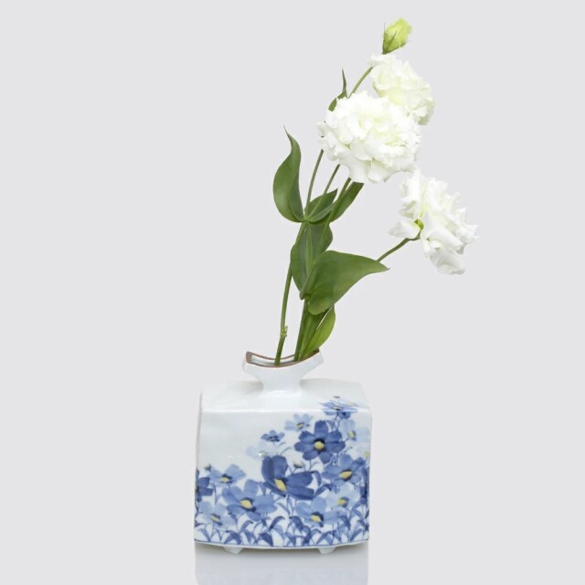 送料無料】日本製 九谷焼/北陸伝統工芸/工芸品 宮吉ゆみこ作 花瓶