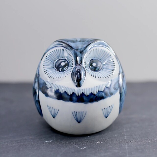 【送料無料】日本製 九谷焼/北陸伝統工芸/工芸品 フクロウ/ふくろう/梟 不苦労 染付 吉祥の象徴 2.2号 インテリア/置物/部屋飾り 出産祝い 7496-KT25