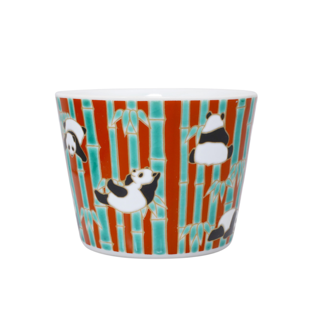 【送料無料】日本製 九谷焼 久谷五彩 磁気 陶器 陶磁器  コップ カップ パンダ ぱんだ 青郊窯 華やか 鮮やか お洒落 オシャレ お祝い 記念日 誕生日 結婚祝い 開店祝い プレゼント 贈り物 7537-SK26