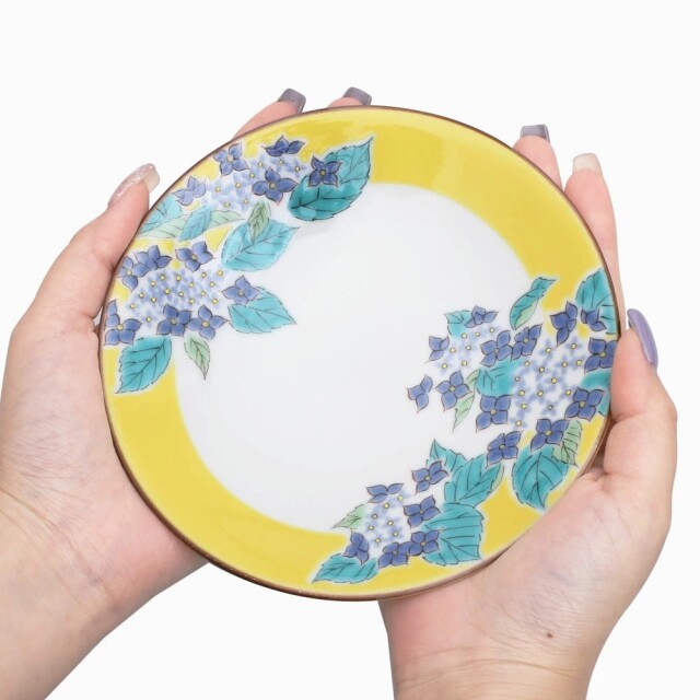 送料無料】日本製 九谷焼/九谷五彩/磁気/陶器/陶磁器 皿/お皿 4.6号皿