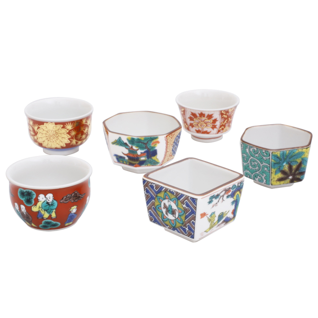 【送料無料】日本製 九谷焼/九谷五彩 磁気/陶器/陶磁器 組盃/酒器/おちょこ 器セット/6点セット 時代画風 古九谷/吉田屋/木米/飯田屋/永楽/庄三 7610-SK26