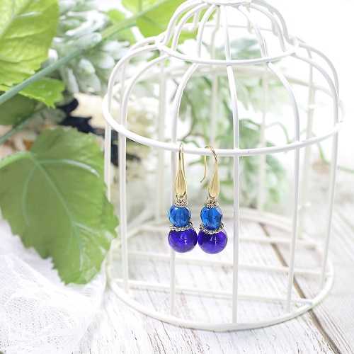 イタリア製 ＜INES design＞ ソフィシカート・ブルー・ピアス 7825-IN20