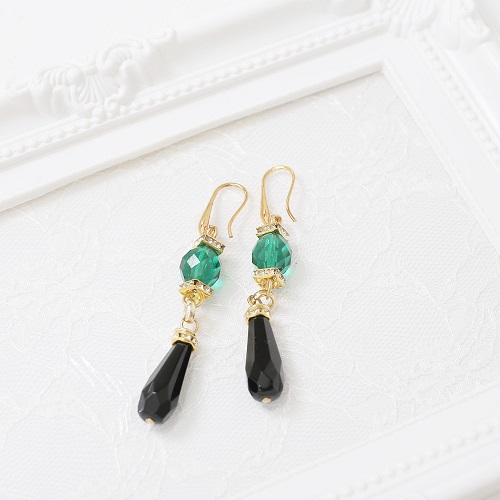 イタリア製 INES design ベネチアンガラス ピアス シェイプデザイン グリーン＆ブラック 7964-IN19