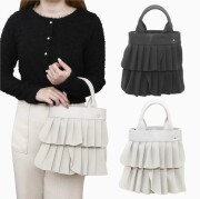 【送料無料】かばん/カバン/鞄/BAG/バッグ ハンドバッグ ショルダーバッグ 2WAY 肩掛け 斜め掛け 黒/ブラック グレー 軽量 撥水加工 プリーツ フリル お洒落/オシャレ シンプル フェミニン かわいい レディース/女性 お出かけ お祝い 誕生日 プレゼント 贈り物 5767-MZ25