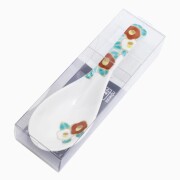 【送料無料】日本製 九谷焼/久谷五彩/北陸伝統工芸/ れんげ/ 可愛いスプーン 紅白椿/ツバキ 和柄 コレクション 14cm 食器/陶器/磁器 カトラリー お洒落 個性 上品 可愛い 7405-SK25