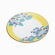 【送料無料】日本製 九谷焼/九谷五彩/磁気/陶器/陶磁器 皿/お皿 4.6号皿/13.8cm 四季の花 あじさい 青風窯/青郊窯 華やか/鮮やか お洒落/オシャレ お祝い/記念日  7576-SK26
