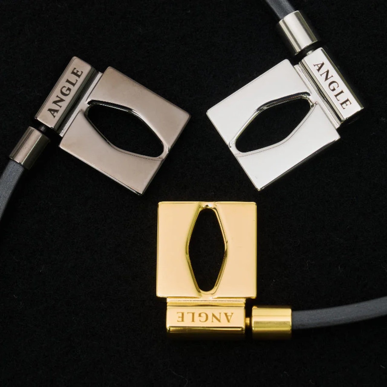 【送料無料】[ANGLE/アングル] ANGLE e.MODEL 01 NECKLACE 磁気ネックレス プラチナ ブラック ピュアゴールド(24金 Plating) Ｌ 50cm 医療機器ネックレス 指定管理医療機器 肩こり 健康ネックレス 首 肩 血行促進 メンズ レディース