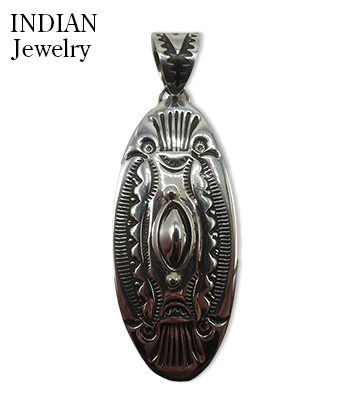 INDIAN JEWELRY ナバホ族|スタンプワーク|ペンダントトップ『Navajo