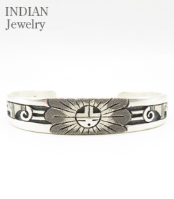 Overlay Silver Bangle Ronald Wadsworth