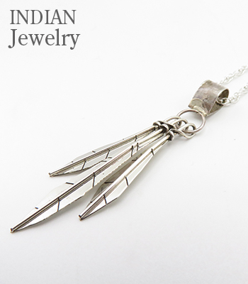 INDIAN JEWELRY ナバホ族|ワイヤー|スタンプ|ペンダントトップ『NAVAJO