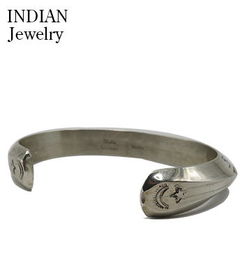 INDIAN JEWELRY ナバホ族|スタンプワーク|バングル『Navajo Stampede