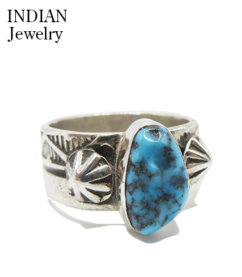 SILVER リング　瑪瑙　アメリカン　インディアン　ナバホ　ズニ　NAVAJO INDIAN JEWELRY ナバホ族|スタンプワーク|リング『Navajo Stampede