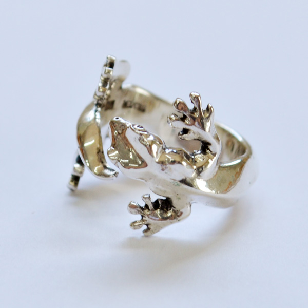 シルバーリング ヤールー（ヤモリ）