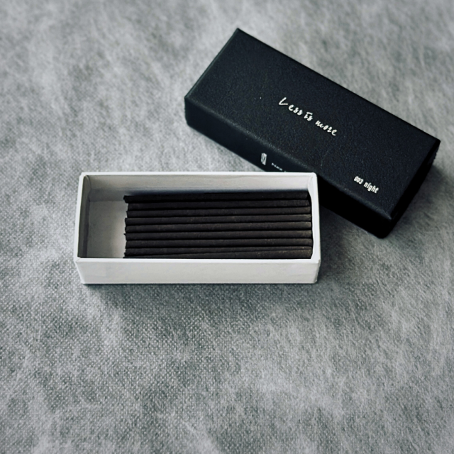Less is more インセンス　-night-