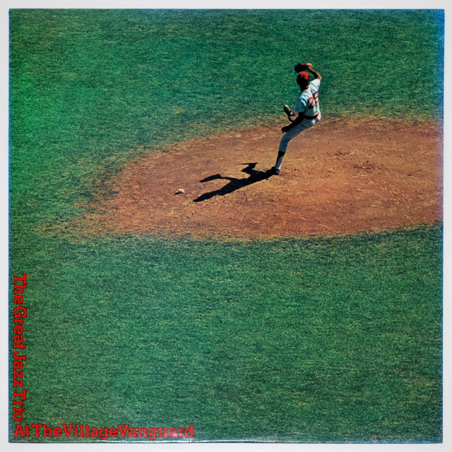 アット・ザ・ヴィレッジ・ヴァンガード／ザ・グレイト・ジャズ・トリオ（中古LP）