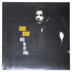 ホワイル・ザ・シティ・スリープス／ジョージ・ベンソン（中古LP／見本盤）