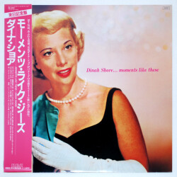 モーメンツ・ライク・ディーズ／ダイナ・ショア（中古LP）