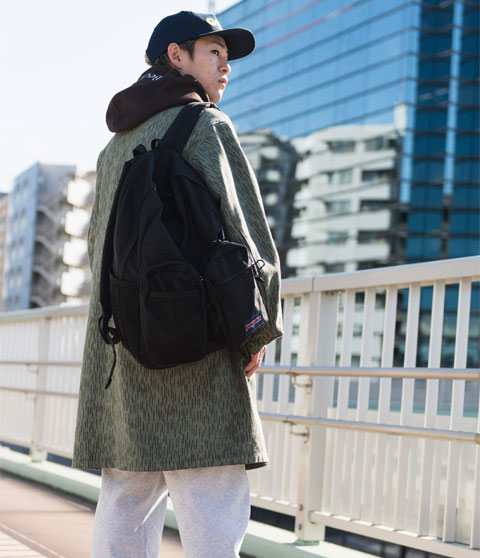 JANSPORT ダークブルー リュック DRAW SACK - NAVY (紺)|【公式通販】JANSPORT（ジャンスポーツ